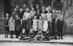 Old school on South Road pupils 1928